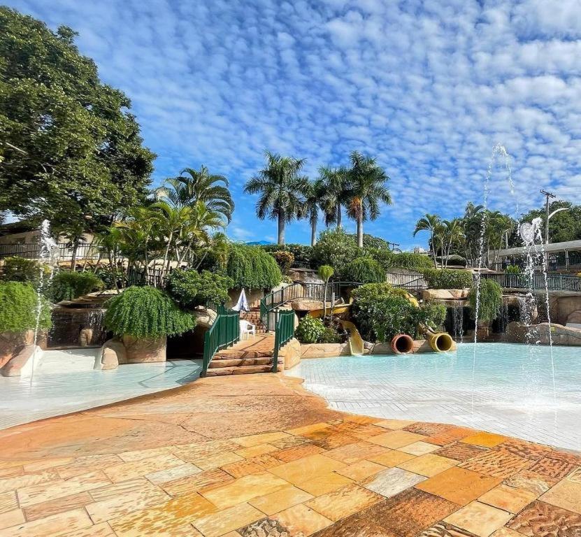 Spazzio Diroma Com Parque Aquatico Incluso Caldas Novas
