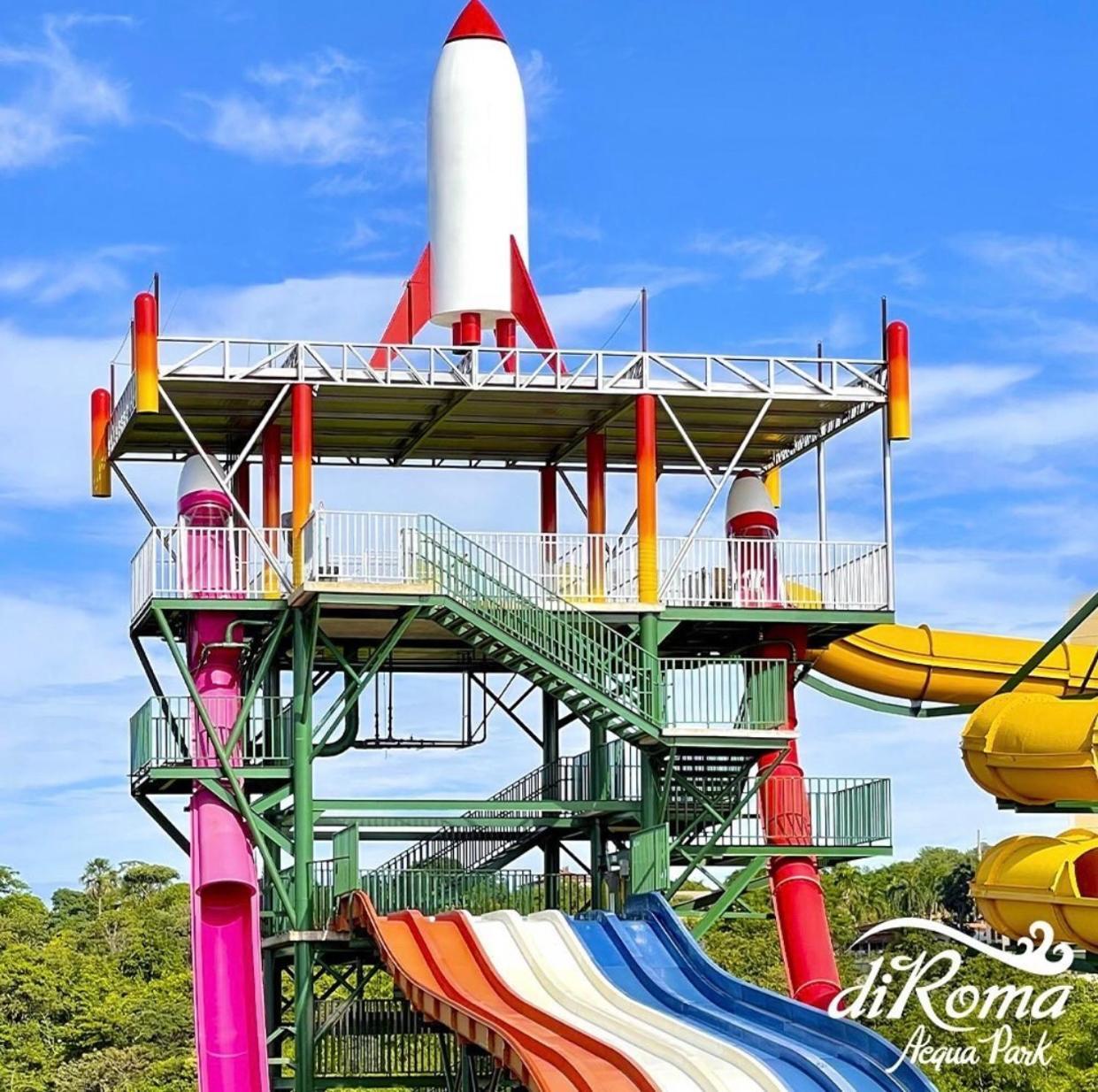 Spazzio Diroma Com Parque Aquatico Incluso Apartment