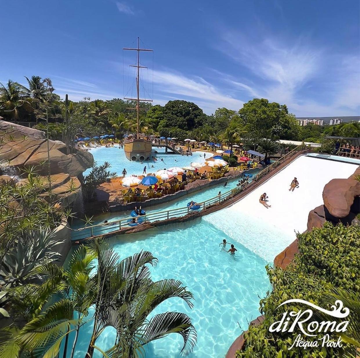 Spazzio Diroma Com Parque Aquatico Incluso Caldas Novas