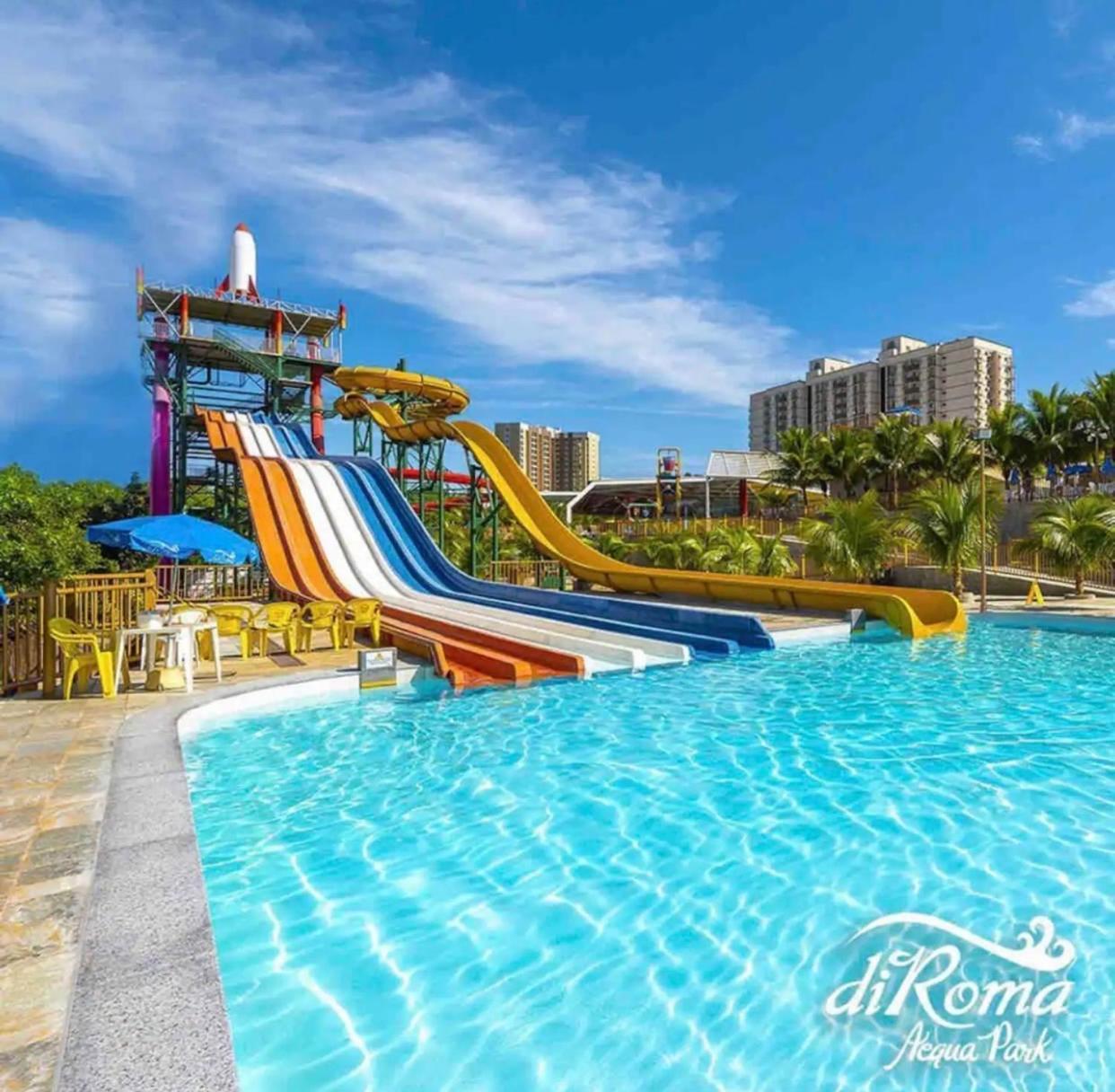 Spazzio Diroma Com Parque Aquatico Incluso Caldas Novas