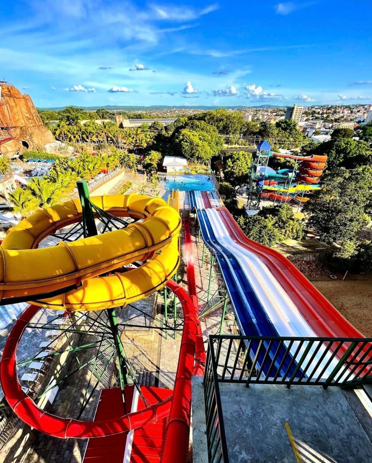 Spazzio Diroma Com Parque Aquatico Incluso